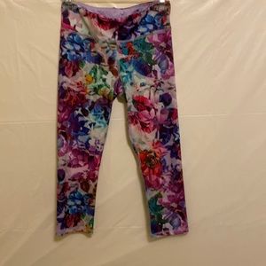 Aeropostale Love Love Dream Floral Mid Length Leggings